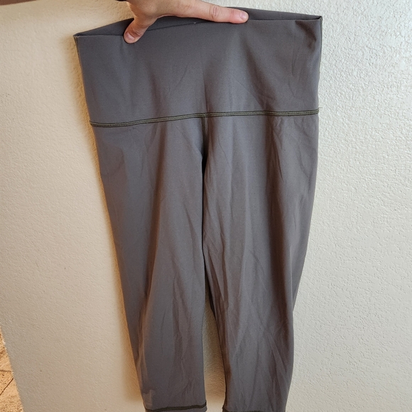Everlane Perform Gray High Rise Ankle Leggings Sustainable Active Leggings - Picture 10 of 12